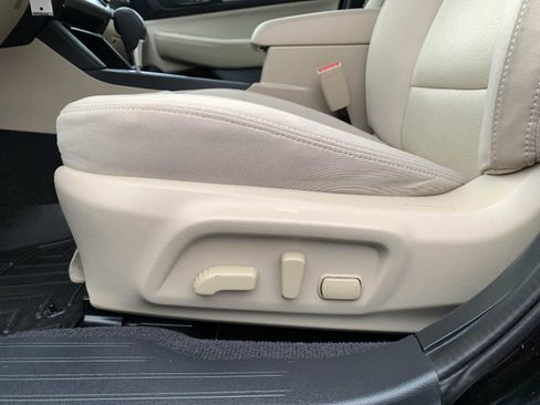 Used 2017 Subaru Legacy 2.5i Premium image 33