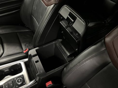 Used 2022 Ford Explorer Platinum w/ Equipment Group 601A image 28