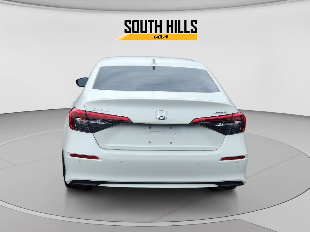 Used 2024 Honda Civic Touring image 4