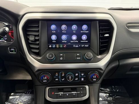 Used 2023 GMC Acadia SLT w/ Technology Package AWD/4WD image 16