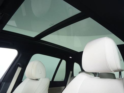 Used 2022 BMW X5 sDrive40i RWD image 11