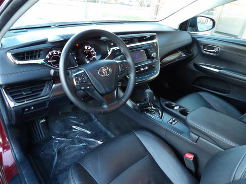 Used 2014 Toyota Avalon image 11