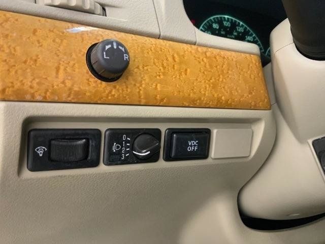 Used 2004 INFINITI Q45 Luxury RWD image 27