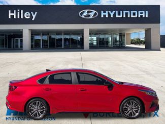 Used 2024 Kia Forte GT-Line w/ GT-Line Premium Package video 3