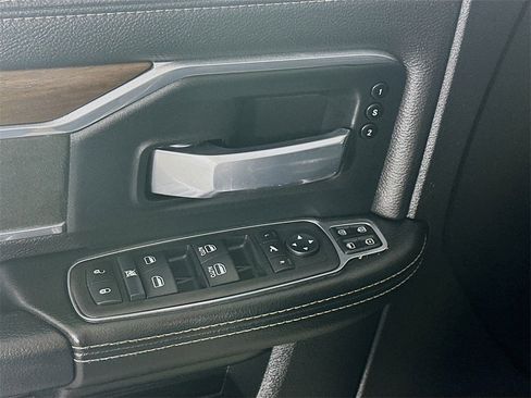 Used 2024 RAM 2500 Laramie image 24