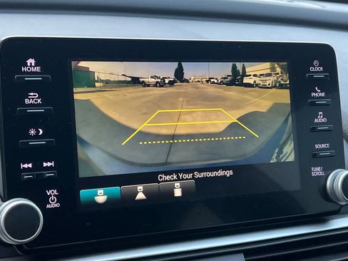 Used 2019 Honda Accord Sport image 19