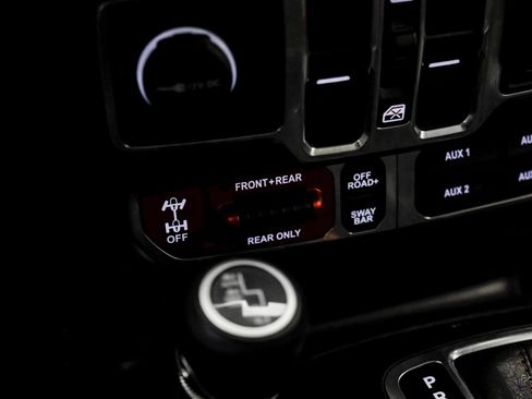 Used 2022 Jeep Wrangler Unlimited Rubicon w/ Xtreme Recon 35" Tire Package image 62