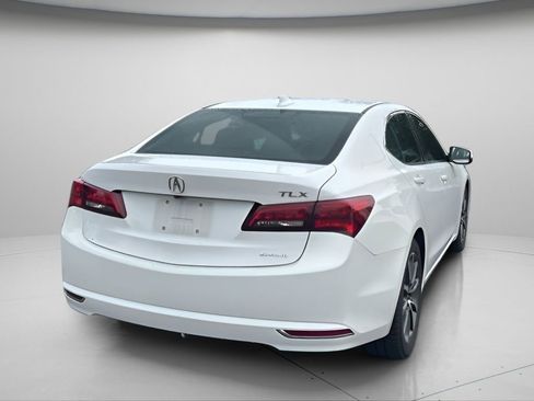 Used 2016 Acura TLX V6 SH-AWD w/ Technology Pkg image 4