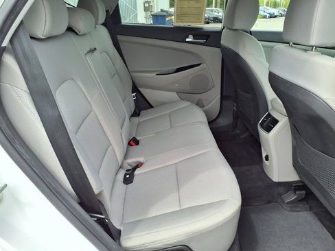 Used 2021 Hyundai Tucson Sport FWD image 15