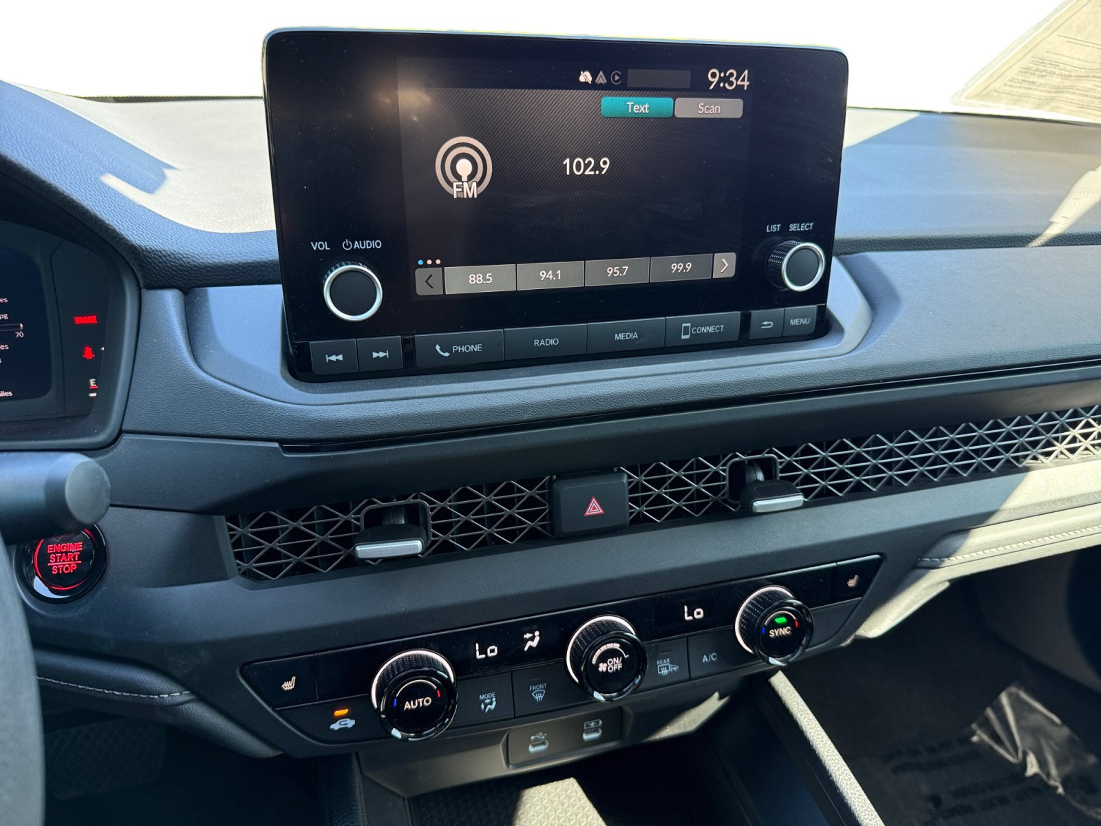 Used 2024 Honda Accord EX image 12