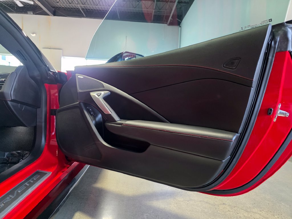 Used 2017 Chevrolet Corvette Z06 w/ Battery Protection Package RWD image 16