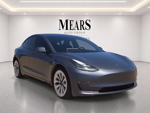 Used 2021 Tesla Model 3 Long Range AWD/4WD image 7