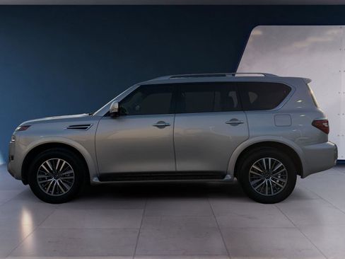 Used 2024 Nissan Armada SL w/ Captain's Chairs Package image 2