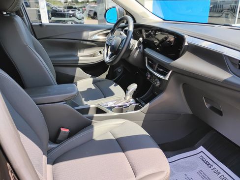 Used 2024 Buick Encore GX Preferred w/ Comfort Package FWD image 22