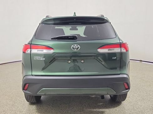 Used 2022 Toyota Corolla Cross LE FWD image 6