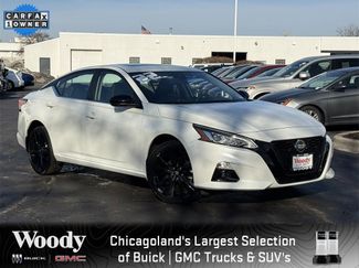 Used 2022 Nissan Altima 2.5 SR w/ Midnight Edition Package video 2