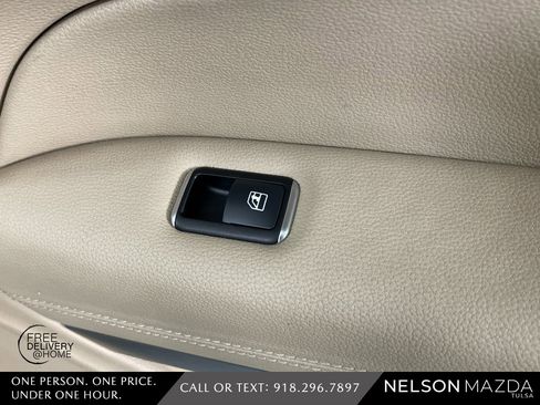 Used 2012 Mercedes-Benz E 350 E 350 image 34