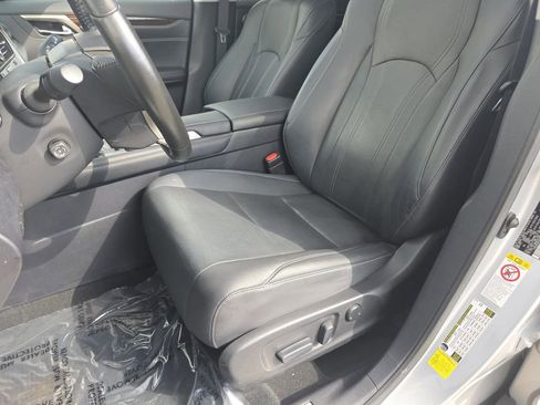 Used 2017 Lexus RX 350 AWD w/ Premium Package image 16