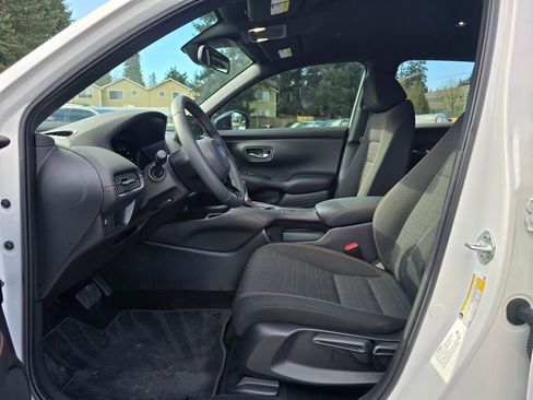 Certified 2024 Honda HR-V Sport image 3