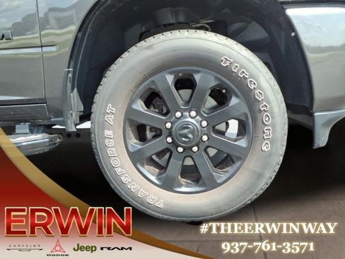 Certified 2024 RAM 2500 Big Horn w/ Night Edition AWD/4WD image 9