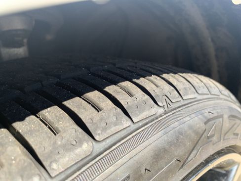 Used 2022 Lexus IS 350 F Sport image 12