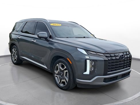 Used 2023 Hyundai Palisade SEL w/ Cargo Package AWD/4WD image 1