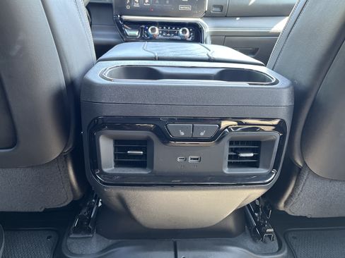 Used 2024 GMC Sierra 1500 AT4X AWD/4WD image 31