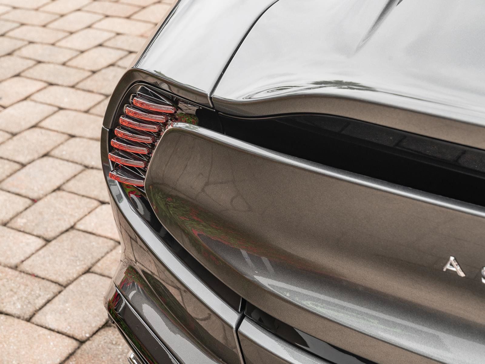 Used 2025 Aston Martin Vanquish RWD image 43
