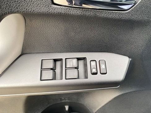 Used 2018 Toyota RAV4 XLE image 16