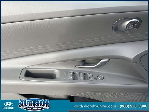 Certified 2023 Hyundai Elantra SEL w/ Cargo Package image 18