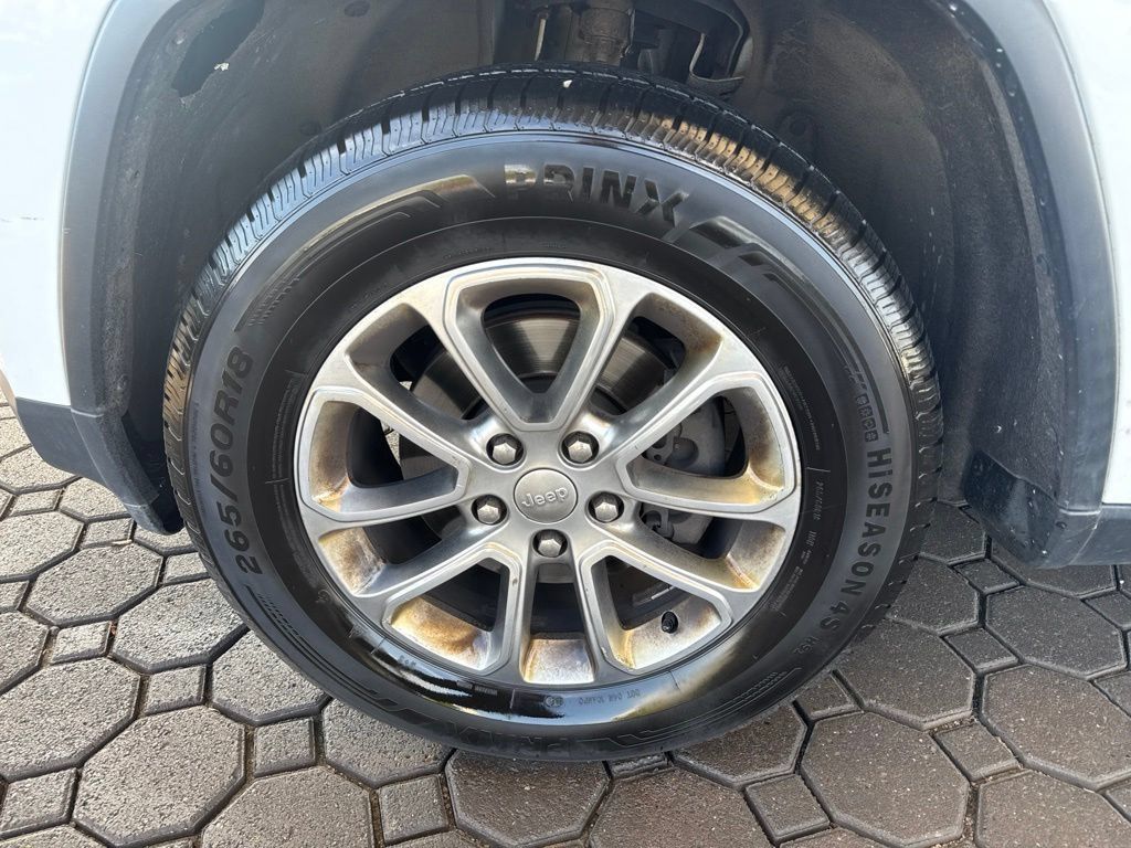 Used 2015 Jeep Grand Cherokee Limited AWD/4WD image 13