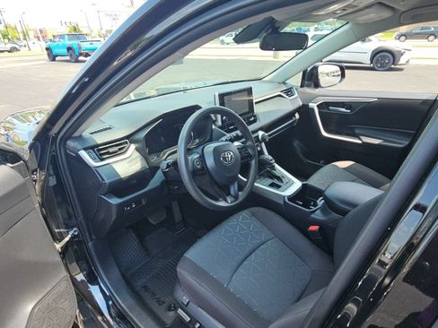 Certified 2025 Toyota RAV4 XLE AWD/4WD image 24