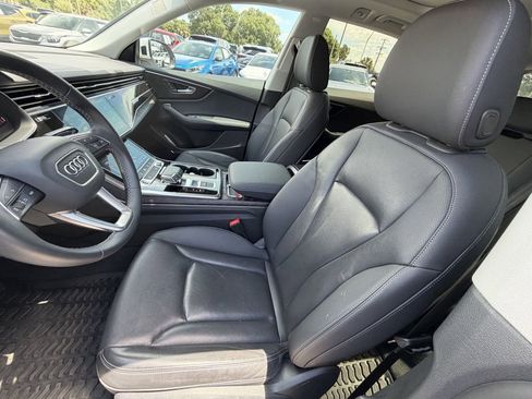 Used 2023 Audi Q8 Premium Plus w/ Premium Plus Package AWD/4WD image 21
