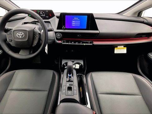 New 2026 Toyota Prius XSE image 5