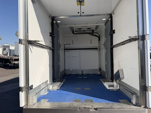 Used 2024 Ford E-350 and Econoline 350 Super Duty w/ Power Windows & Locks Group RWD image 9