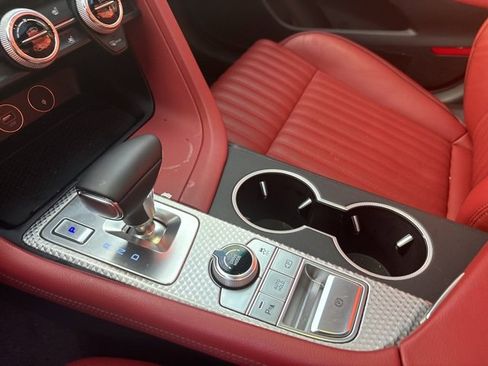 Used 2023 Genesis G70 2.0T w/ Sport Prestige Package image 9