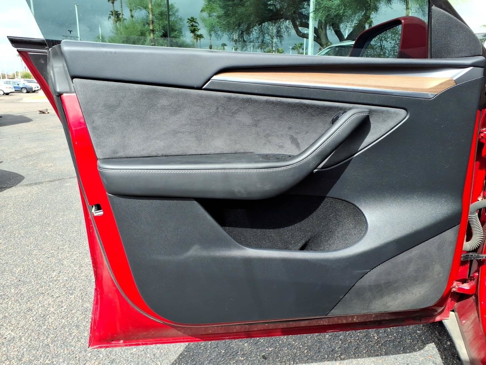 Used 2023 Tesla Model Y Long Range AWD/4WD image 18
