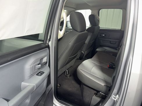 Used 2024 RAM 1500 Classic SLT AWD/4WD image 15
