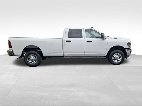 New 2026 RAM 2500 Tradesman AWD/4WD image 7
