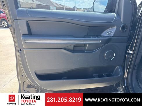 Used 2022 Ford Expedition XLT RWD image 10