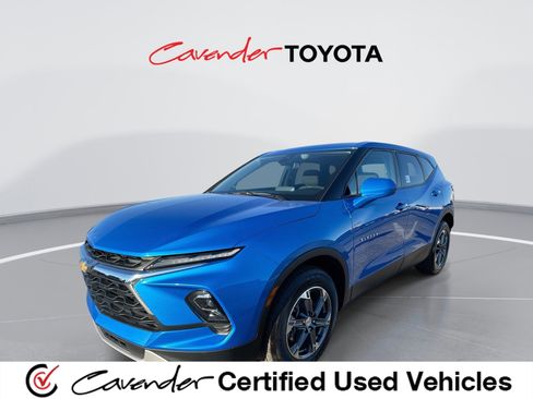 Used 2025 Chevrolet Blazer LT image 1