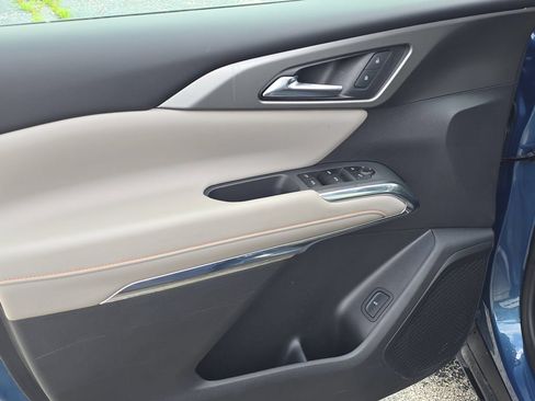 New 2026 Chevrolet Traverse LT w/ Sun and Wheel Package FWD image 21