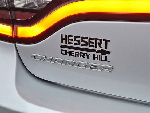 Used 2021 Dodge Charger SXT w/ Leather Interior Group image 32