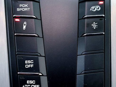 Used 2018 Porsche 911 GT3 image 35