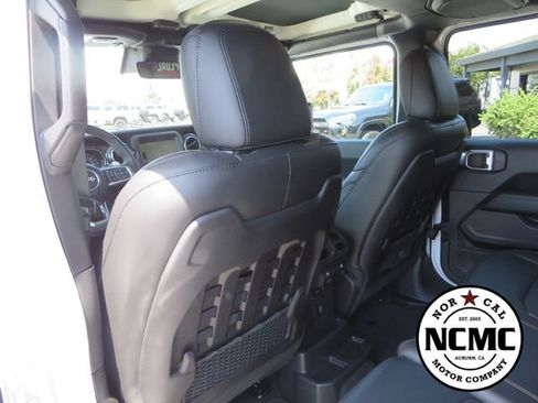 Used 2022 Jeep Wrangler Unlimited Rubicon w/ Xtreme Recon 35" Tire Package AWD/4WD image 46