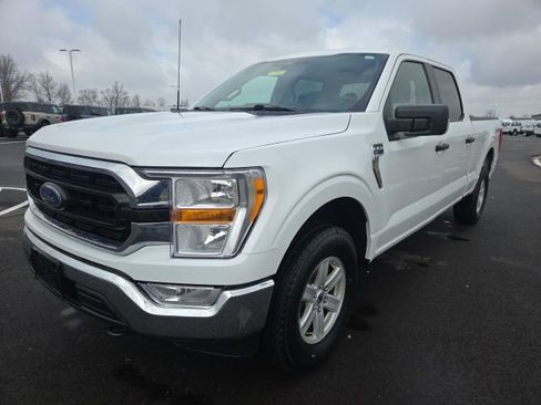 Used 2022 Ford F150 XLT w/ Trailer Tow Package AWD/4WD image 2