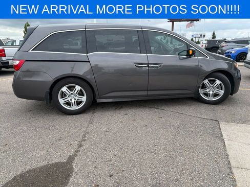 Used 2013 Honda Odyssey Touring image 7