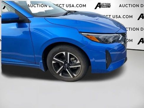 Used 2024 Nissan Sentra SV image 6