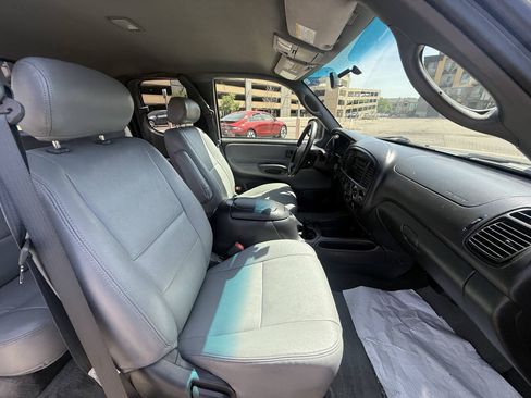 Used 2003 Toyota Tundra SR5 w/ SR5 Extra Value Pkg AWD/4WD image 29