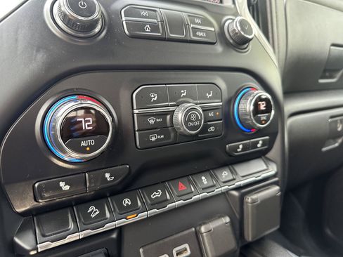 Used 2020 Chevrolet Silverado 1500 RST AWD/4WD image 21